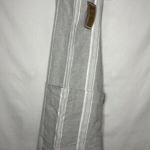 Novo Kitchen Gray Apron with White Stripes